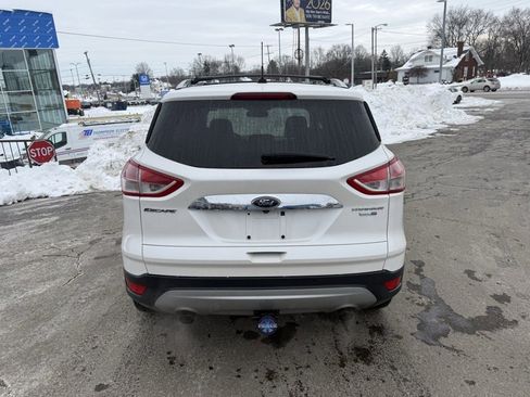 Used 2016 Ford Escape Titanium image 5
