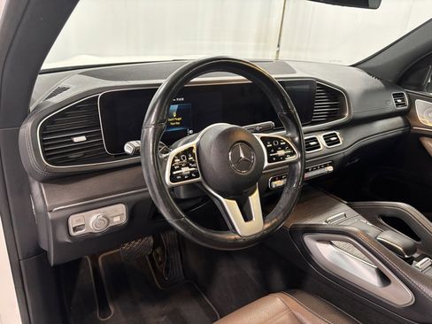 Used 2020 Mercedes-Benz GLS 450 4MATIC image 10