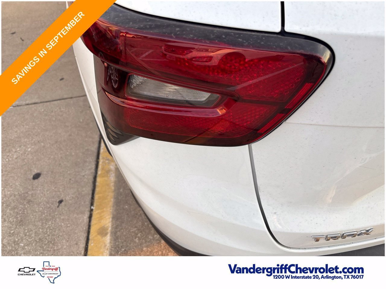 Used 2024 Chevrolet Trax LS w/ LS Convenience Package FWD image 9