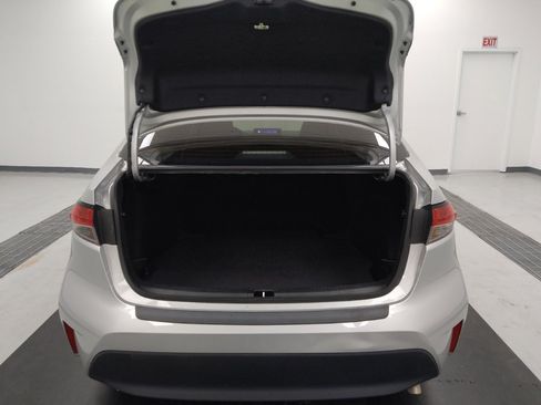 Used 2024 Toyota Corolla LE image 29