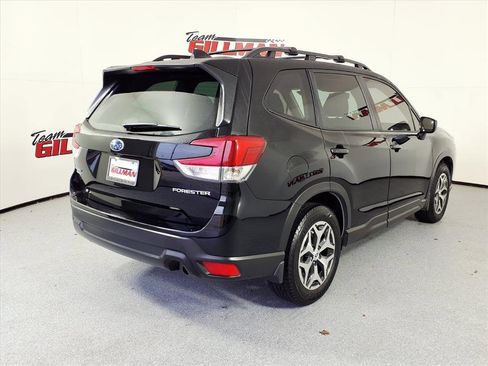 Certified 2022 Subaru Forester Premium image 5