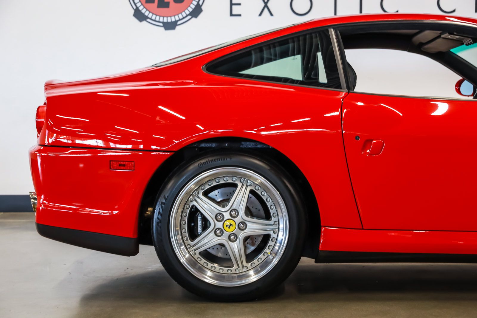 Used 2000 Ferrari 550 Maranello Coupe RWD image 11