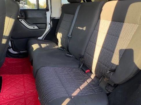 Used 2011 Jeep Wrangler Unlimited Sport image 11