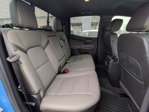 Used 2025 Chevrolet Colorado ZR2 w/ Technology Package image 27