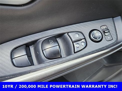 Used 2023 Nissan Sentra SV image 32