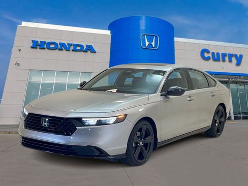 Used 2024 Honda Accord Sport image 1