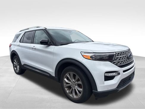 Used 2022 Ford Explorer Limited image 11