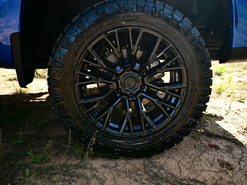 New 2025 Chevrolet Silverado 1500 Custom image 25