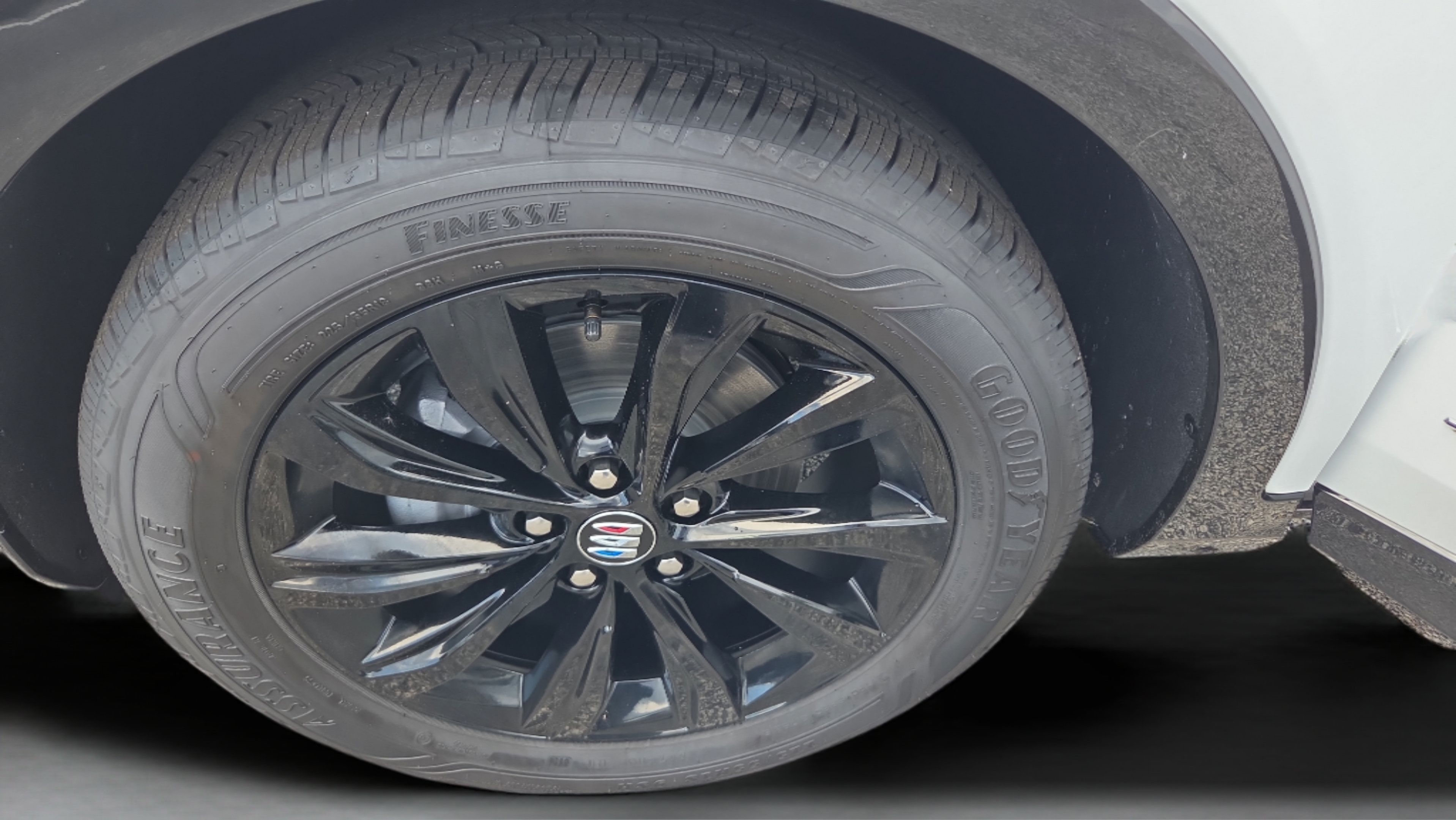 New 2026 Buick Envista Sport Touring w/ Convenience I Package FWD image 9