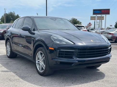Used 2019 Porsche Cayenne AWD/4WD image 4