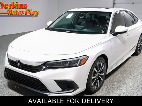 Used 2022 Honda Civic EX image 1