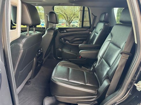 Used 2020 GMC Yukon SLT image 18