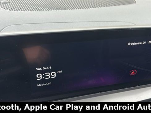 Used 2024 Kia Telluride S w/ S Sunroof Package image 4