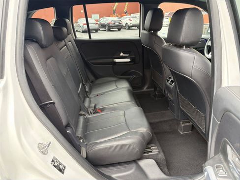 Used 2022 Mercedes-Benz GLB 250 image 14