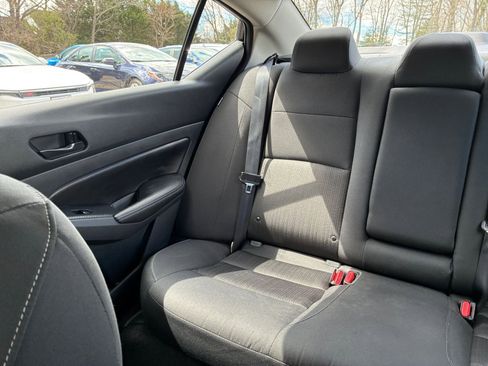 Used 2025 Nissan Altima 2.5 SV image 37