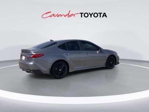 Certified 2026 Toyota Camry SE w/ Convenience Package image 8