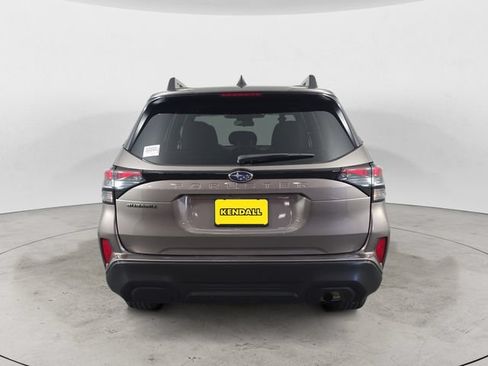 Certified 2025 Subaru Forester Premium AWD/4WD image 4