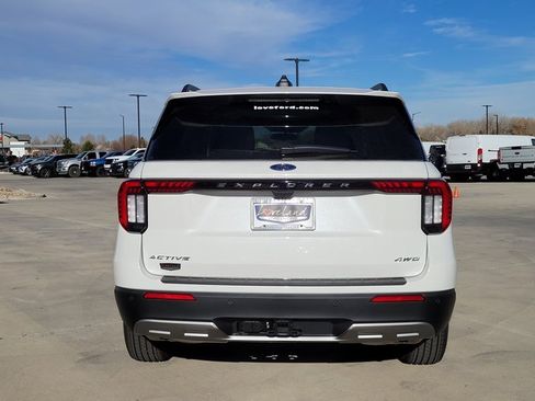 New 2026 Ford Explorer Active w/ Active Comfort Package image 11