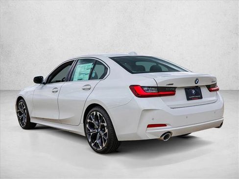 New 2026 BMW 330i xDrive Sedan AWD/4WD image 7