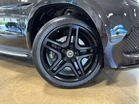Used 2019 Mercedes-Benz GLS 550 4MATIC image 10