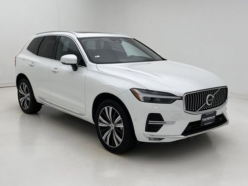 Used 2023 Volvo XC60 B5 Ultimate w/ Climate Package image 6