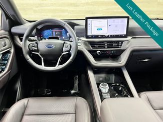 Used 2026 Ford Explorer Platinum w/ LUX Leather Package AWD/4WD video 2
