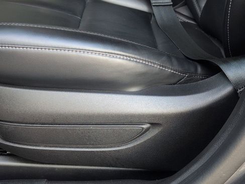 Used 2023 Lincoln Corsair FWD image 15