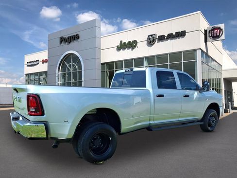 New 2026 RAM 3500 Tradesman AWD/4WD image 2