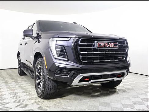 Used 2025 GMC Yukon AT4 AWD/4WD image 1