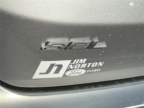 Used 2022 Ford Edge SEL image 10