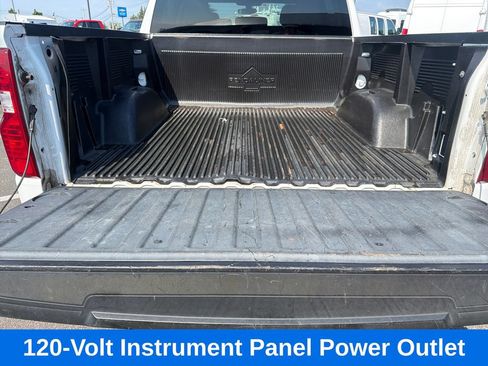 Used 2021 Chevrolet Silverado 1500 LT AWD/4WD image 26
