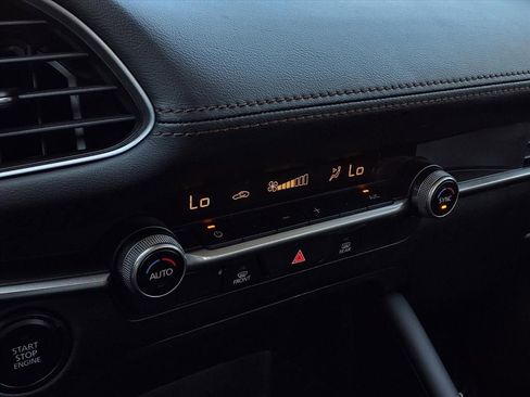 Certified 2022 MAZDA MAZDA3 s image 11