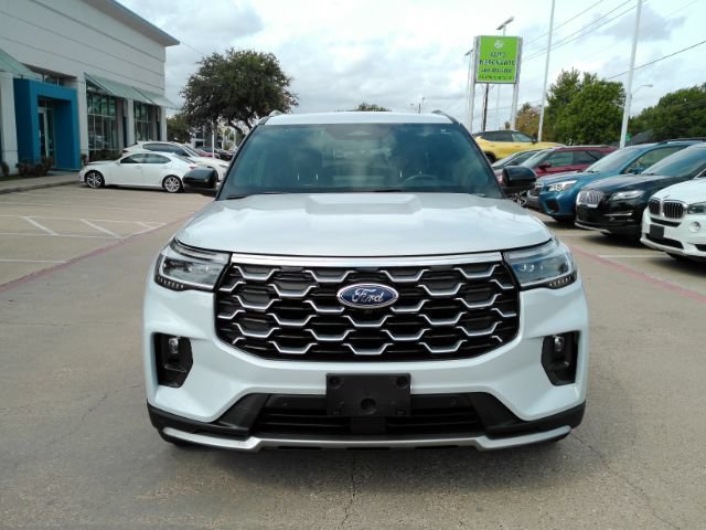 Used 2025 Ford Explorer Platinum w/ LUX Leather Package AWD/4WD image 3