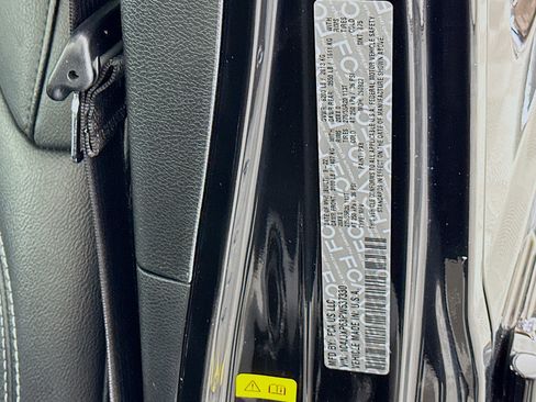 Used 2023 Jeep Wrangler Sahara w/ Cold Weather Group image 12