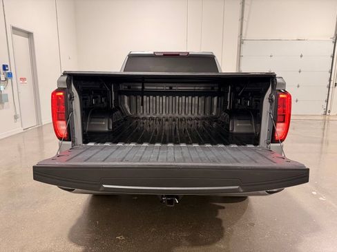 Used 2024 GMC Sierra 1500 Elevation RWD image 9