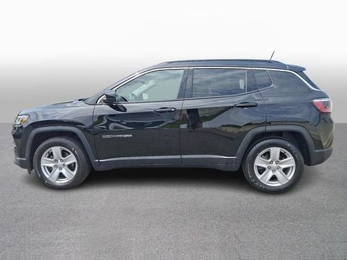 Used 2022 Jeep Compass Latitude FWD image 7