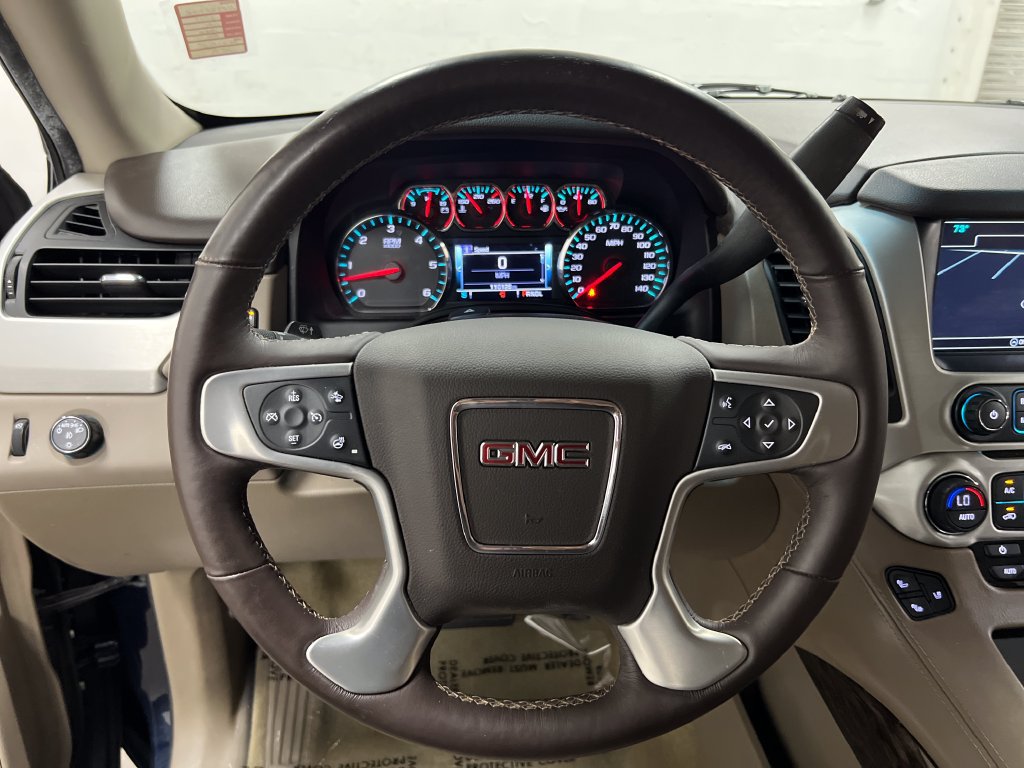 Used 2017 GMC Yukon SLT w/ HD Trailering Package RWD image 14