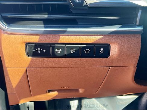 Used 2023 Kia Telluride SX Prestige X-Pro AWD/4WD image 10