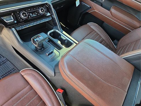 Used 2025 GMC Sierra 1500 Denali Ultimate image 25