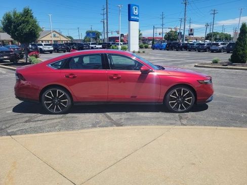 New 2026 Honda Accord Touring image 4