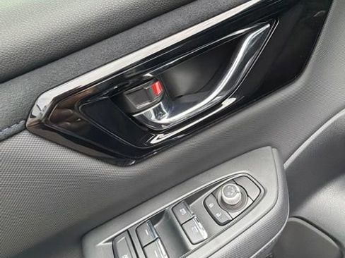 Certified 2025 Subaru Forester Limited AWD/4WD image 9