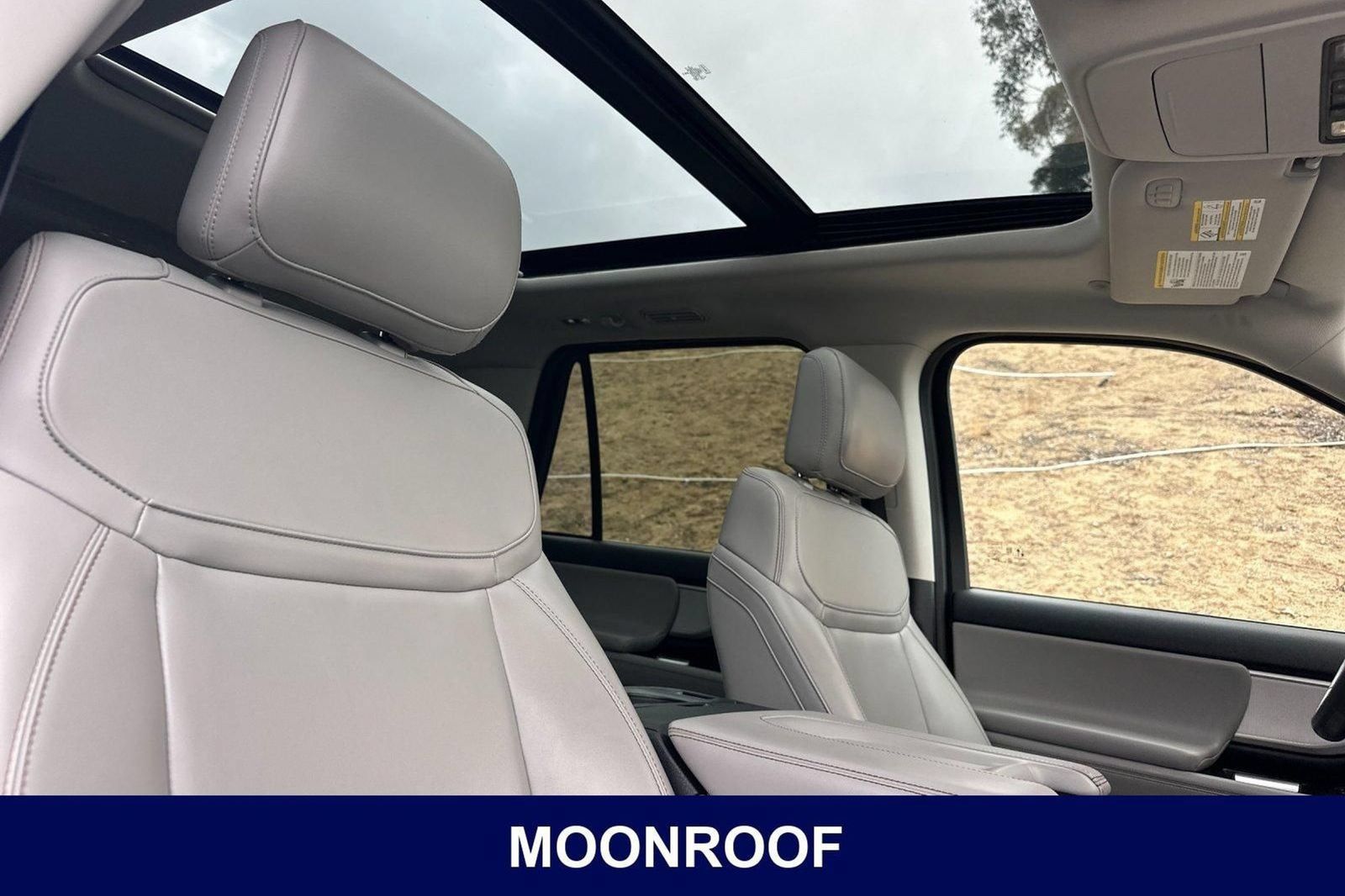 Used 2025 Ford Expedition Active AWD/4WD image 22