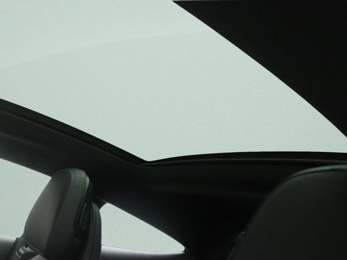 New 2026 Mercedes-Benz CLE 300 4MATIC Coupe image 12