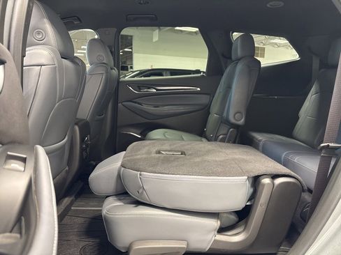 Used 2023 Buick Enclave Essence w/ Sport Touring Edition image 36