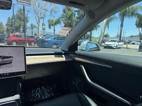Used 2023 Tesla Model 3 Standard Range RWD image 16