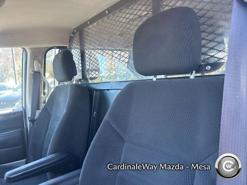 Used 2017 Dodge Grand Caravan SE image 13