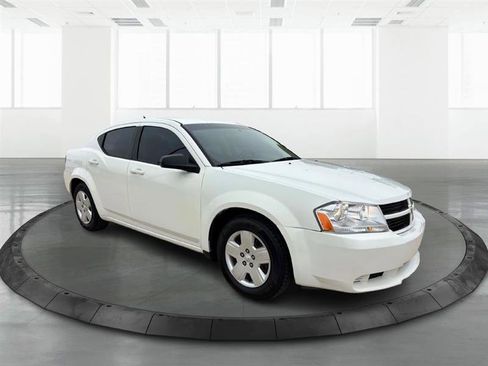 Used 2010 Dodge Avenger SXT FWD image 2