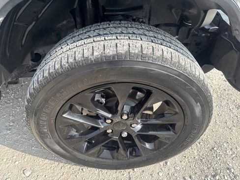 Used 2021 Jeep Wrangler Unlimited Sahara image 24