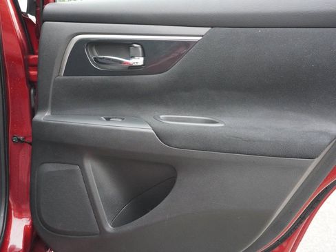 Used 2014 Nissan Altima 2.5 S w/ Sport Value Package FWD image 20
