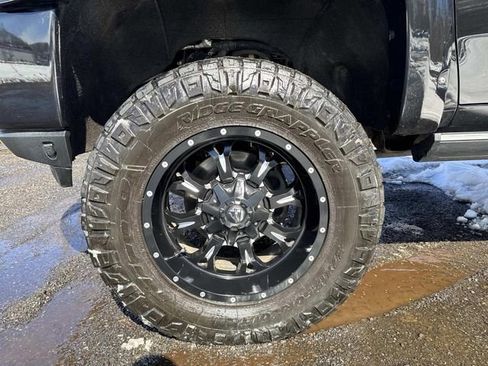 Used 2021 GMC Sierra 2500 Denali w/ Denali Ultimate Package image 10